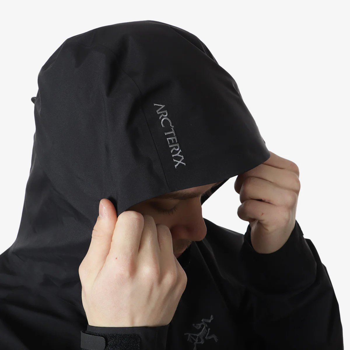 Arc'teryx Beta Jacket - Image 12