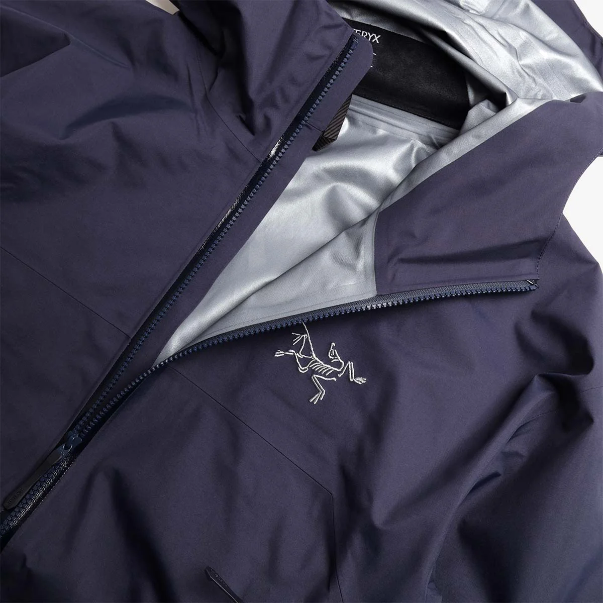Arc'teryx Beta Jacket - Image 3