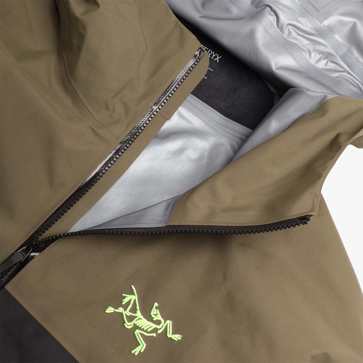 Arc'teryx Beta Jacket - Image 3