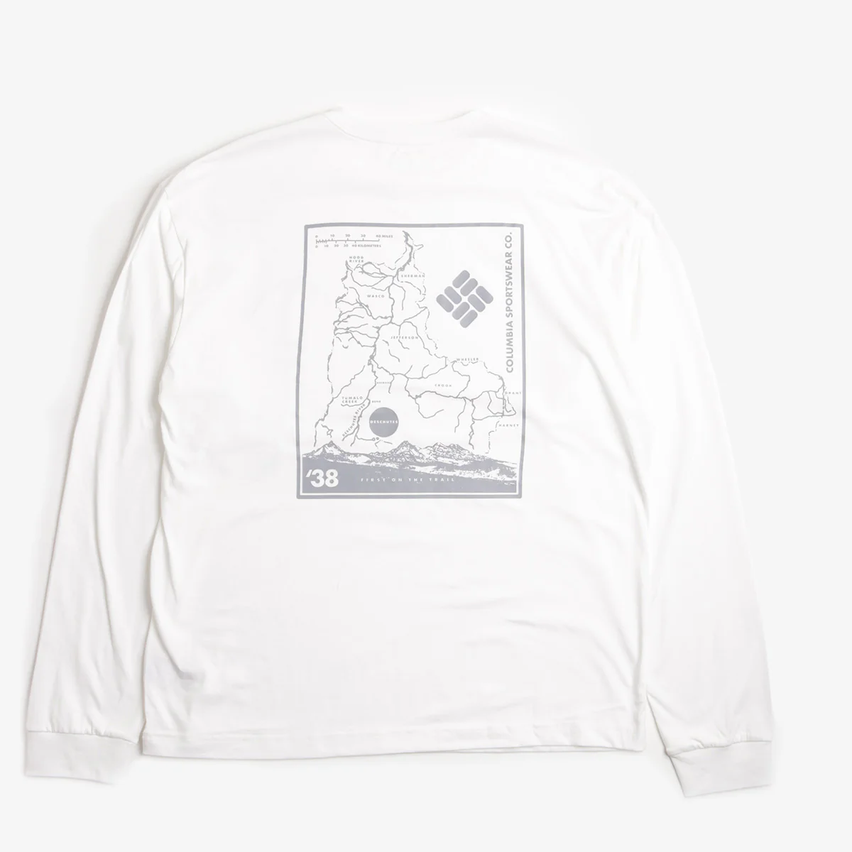 Columbia Black Butte Long Sleeve Graphic T-Shirt - Image 3
