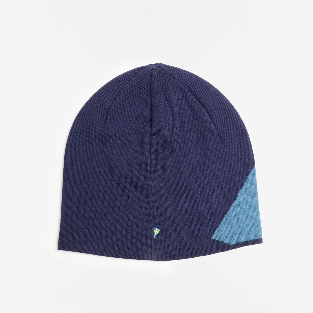 Klattermusen Heid Light Beanie - Image 2