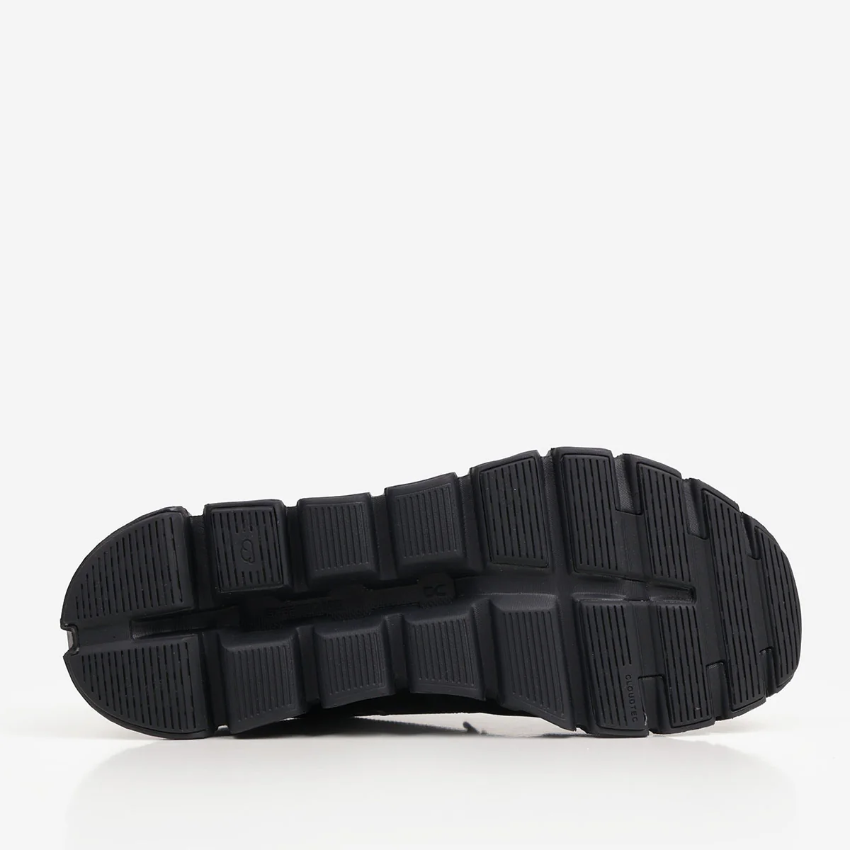 ON Cloud 6 Shoes - Image 4
