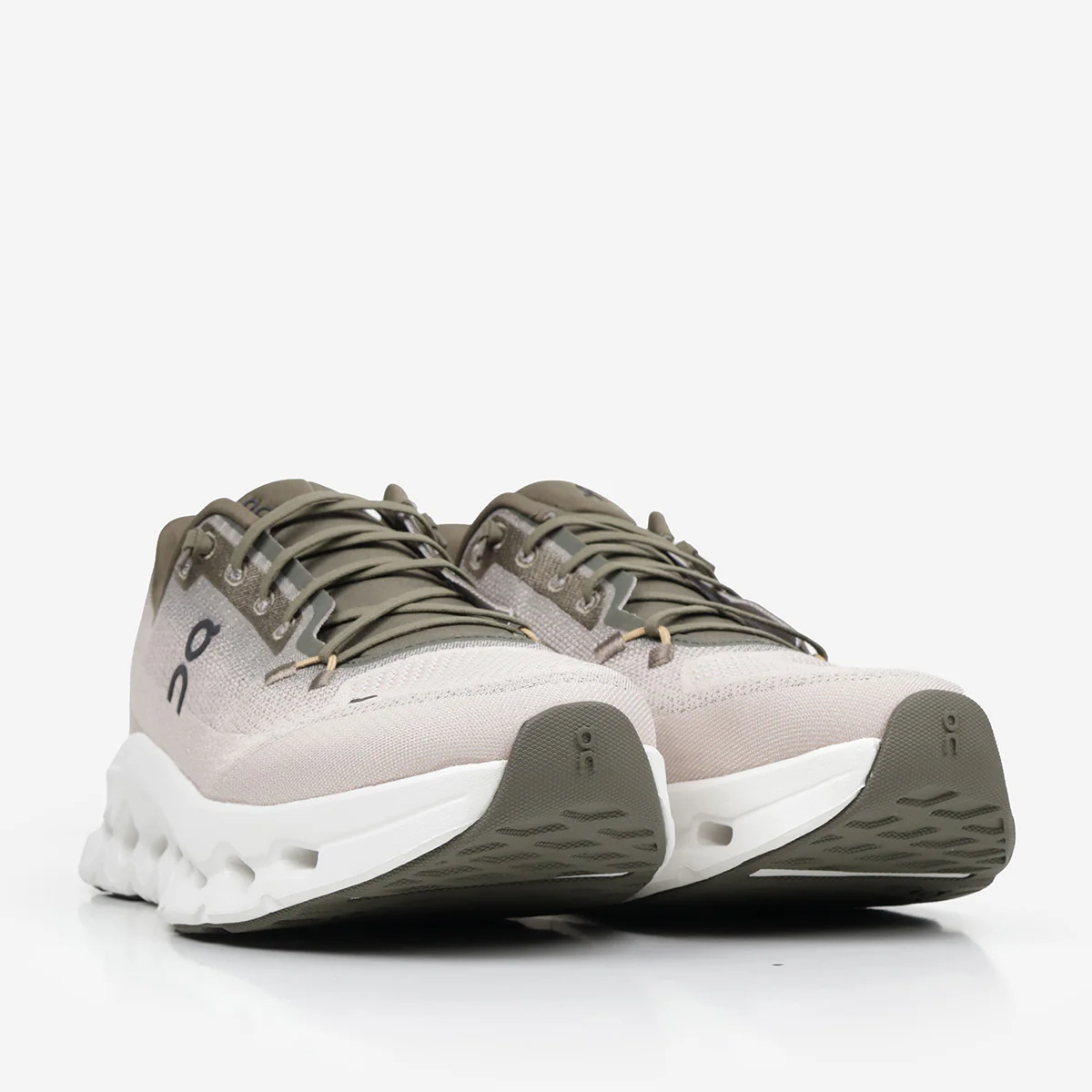 ON Cloudtilt Shoes - Image 3