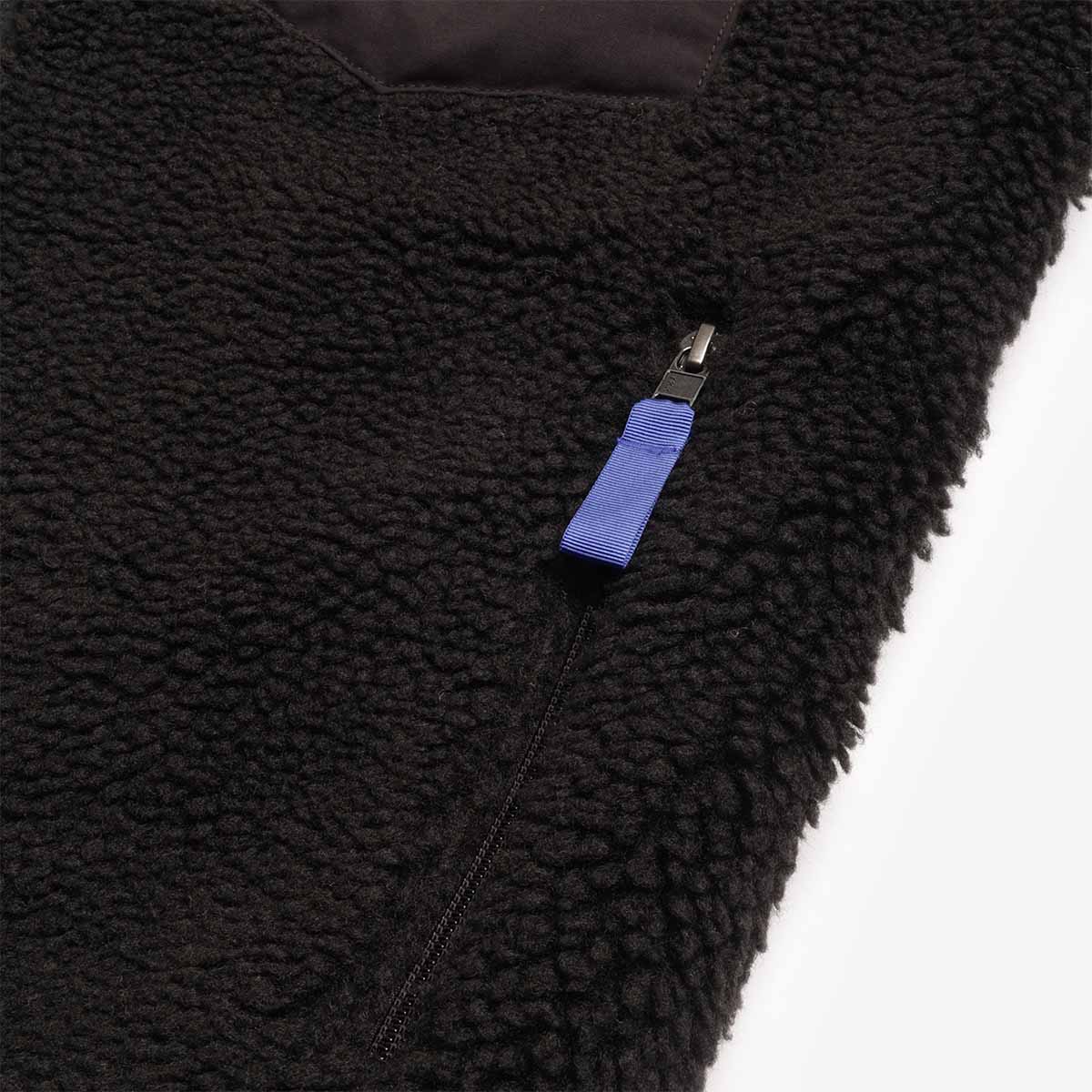 Patagonia Classic Retro-X Fleece Vest - Image 4