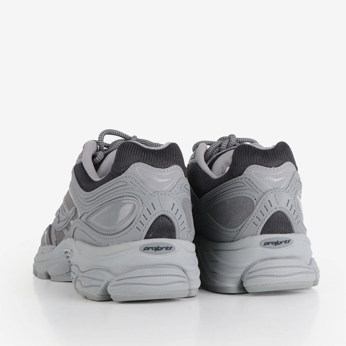 Saucony ProGrid Omni 9 Shoes - Image 3