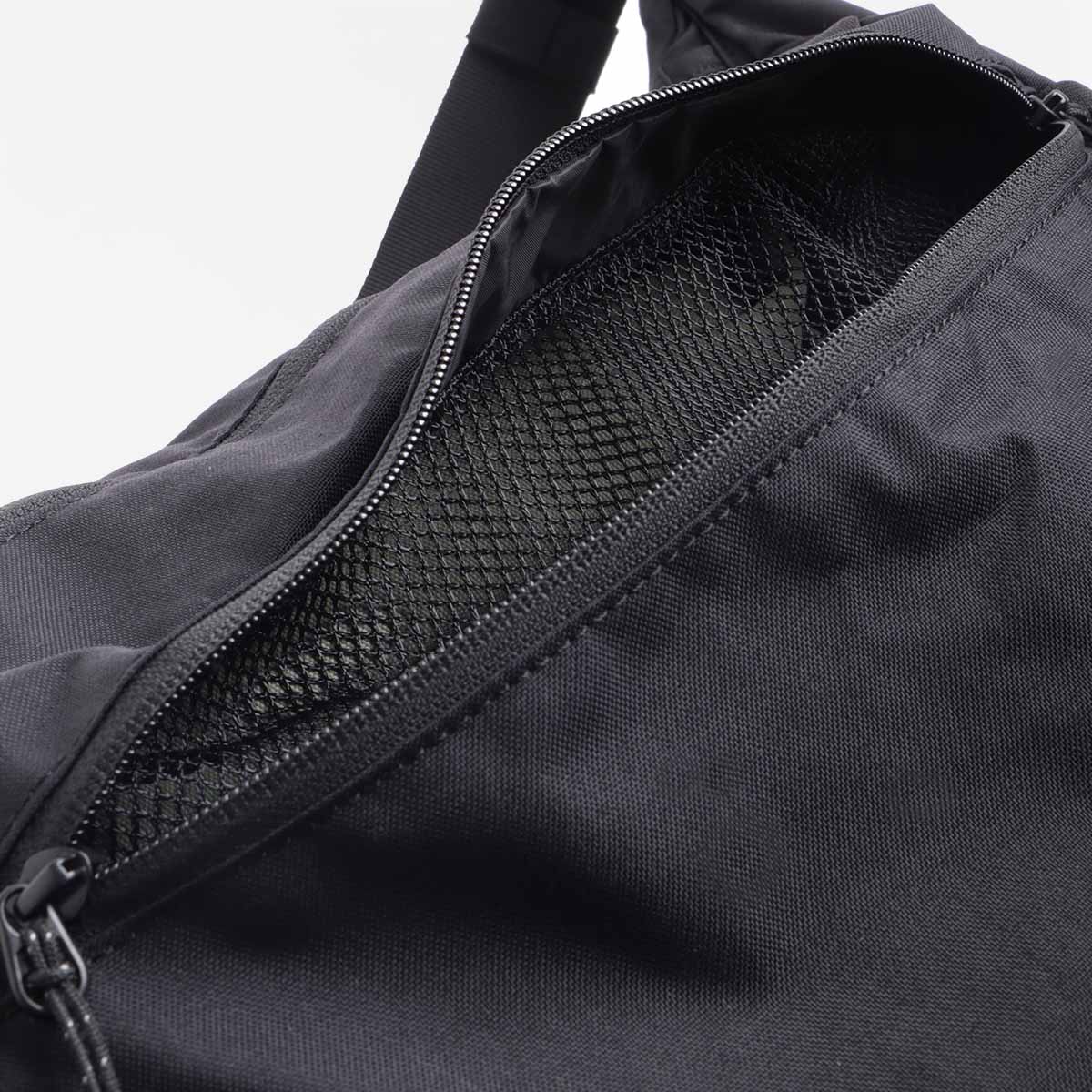Snow Peak Everyday Use Middle Shoulder Bag - Image 7