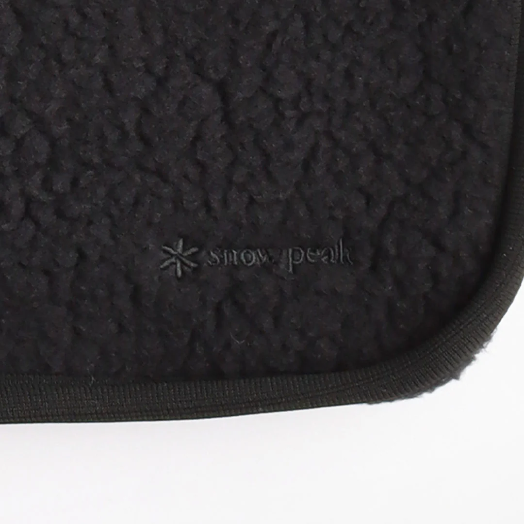 Snow Peak Thermal Boa Fleece Stole Scarf - Image 3