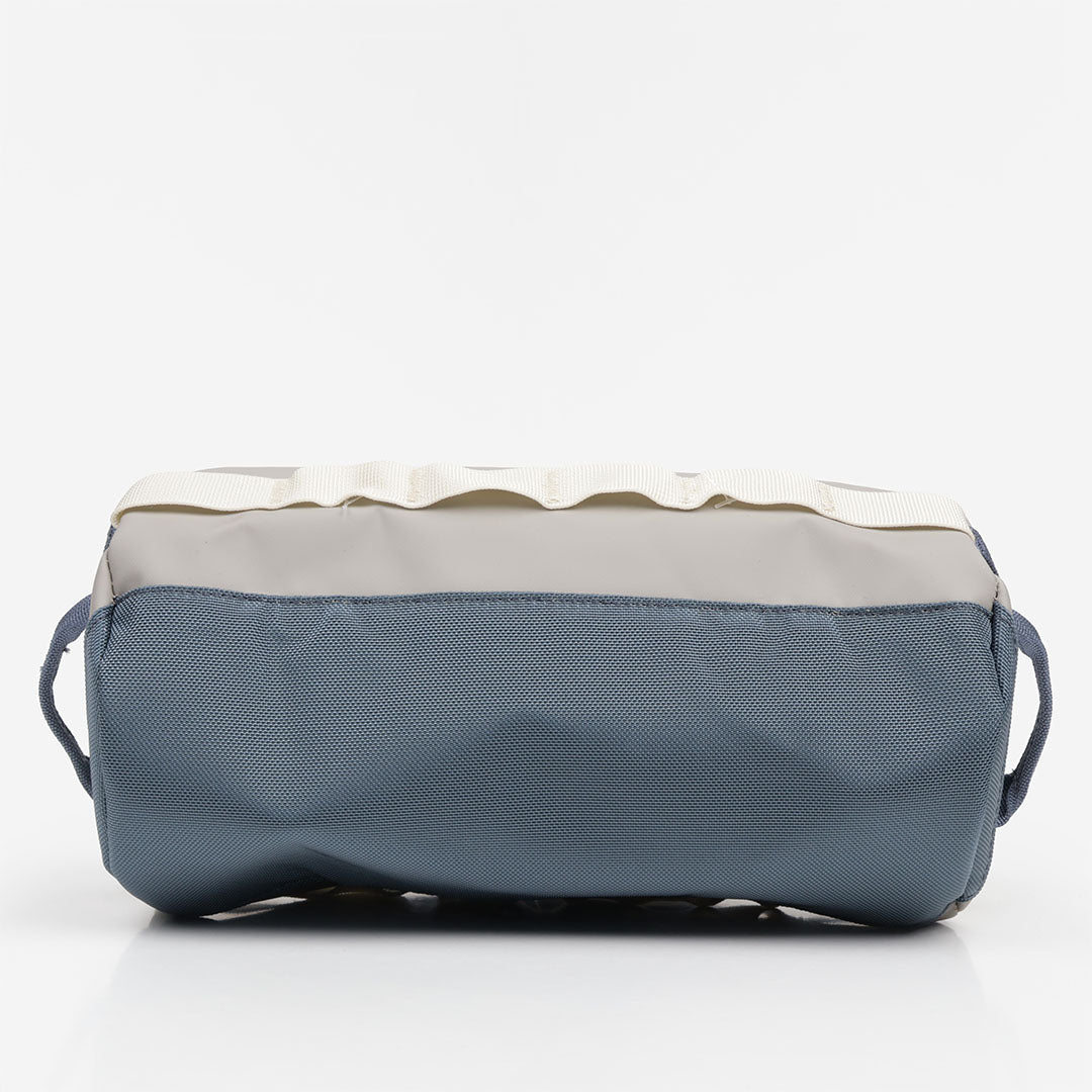 The North Face Base Camp Travel Washbag - Image 2